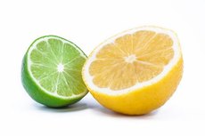 Освежающий лимонный напиток